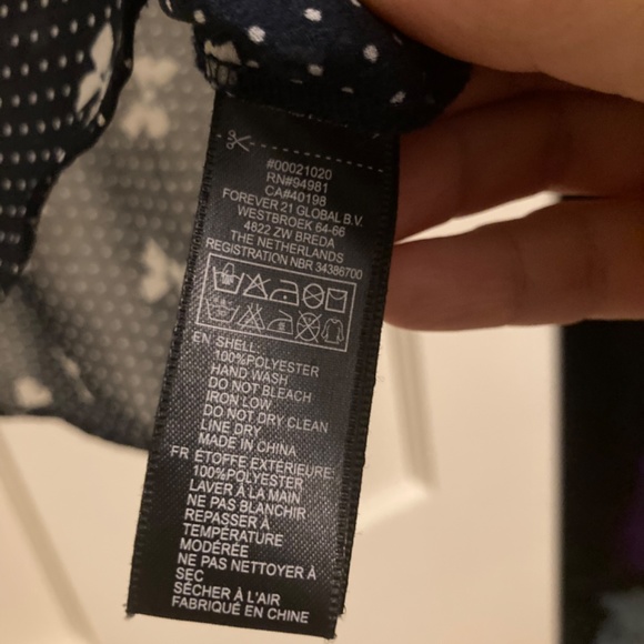 Polka dot and bows button down short sleeve blouse - Picture 4 of 4